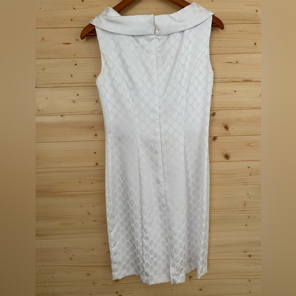 DRESS BARN Women’s Size 4 White Sleeveless Sheath Formal Cocktail Party Dress - Picture 4 of 13